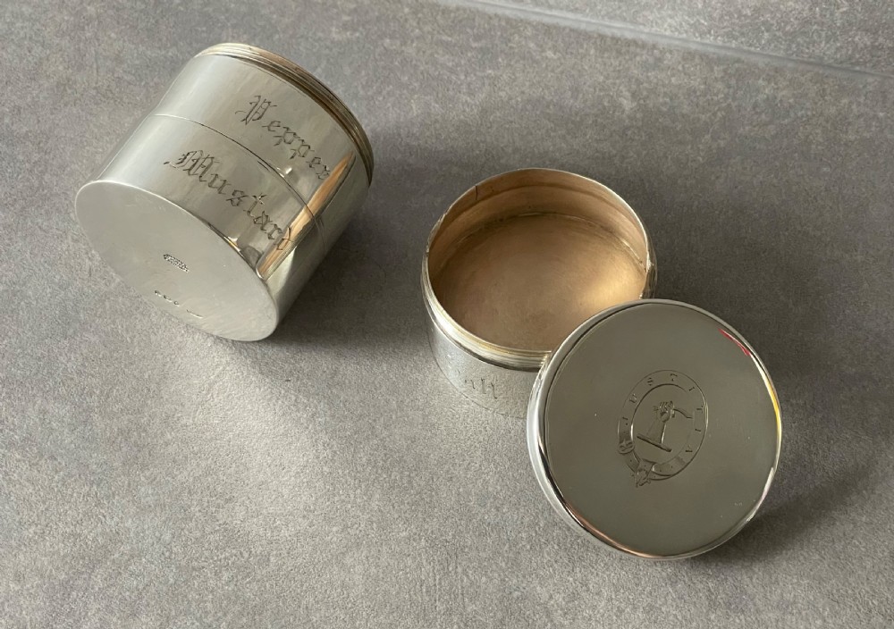 Rare Victorian Silver Picnic Condiment Set by Asprey and retailed by Leuchars  View III