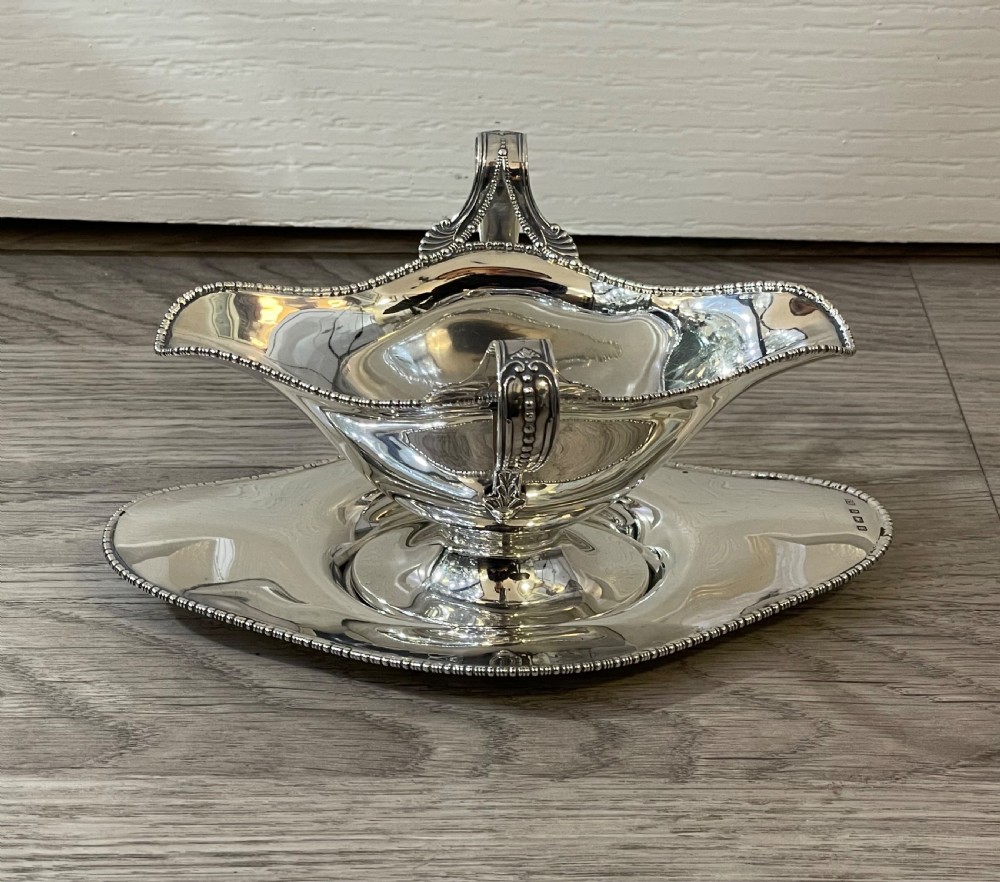 Edwardian Solid Silver Sauce Boat on Stand, 1905 View II