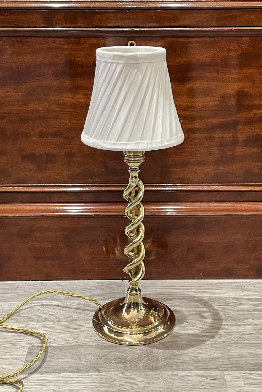 Pretty Early 20th Century Brass Table Lamp
