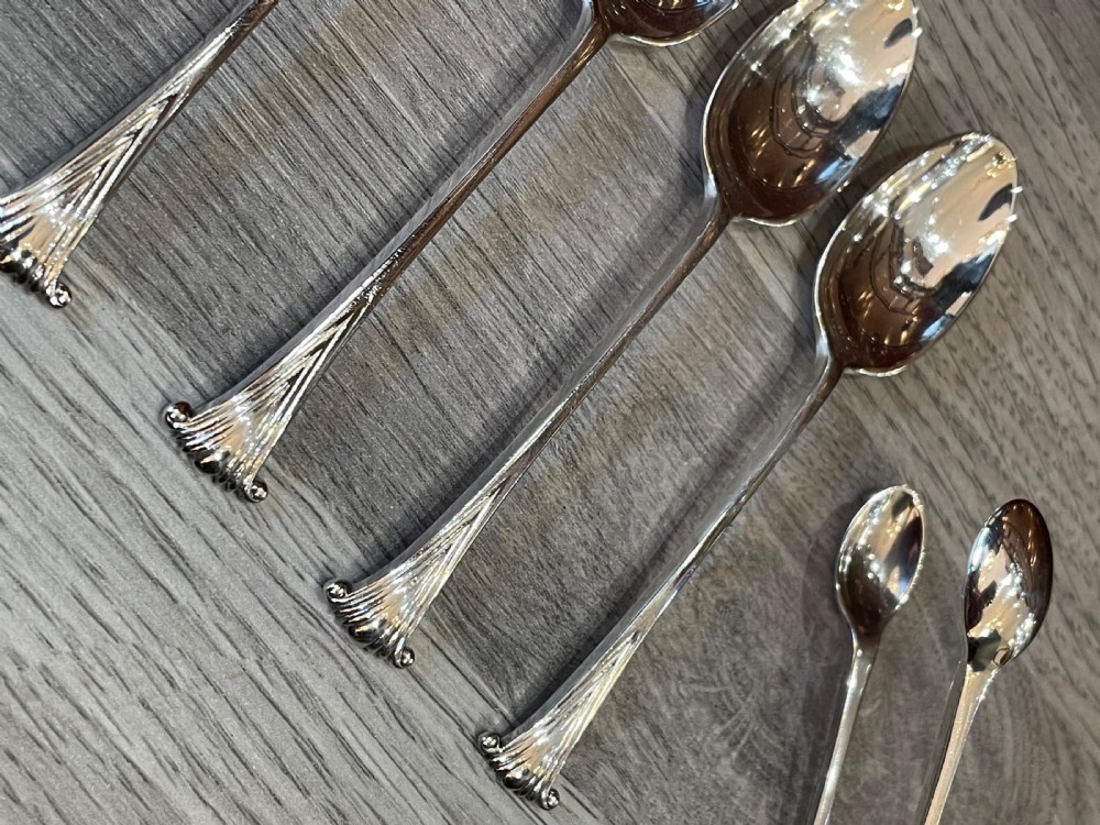 Six Edwardian Solid Silver Onslow Pattern Tea Spoons & Tonge View II