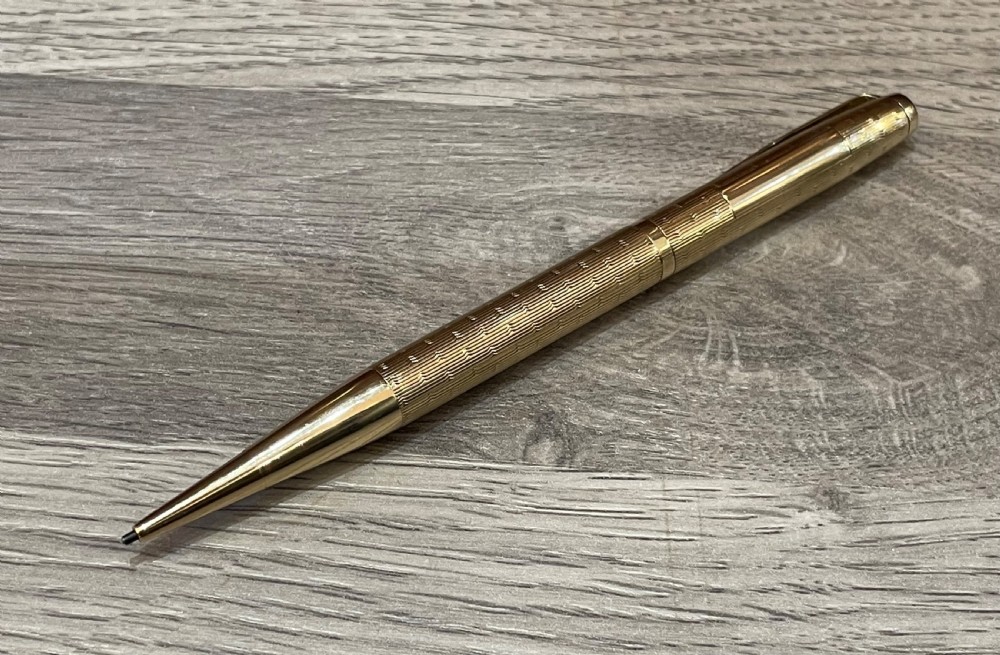 9ct Gold Yard of Led Propelling Pencil View II