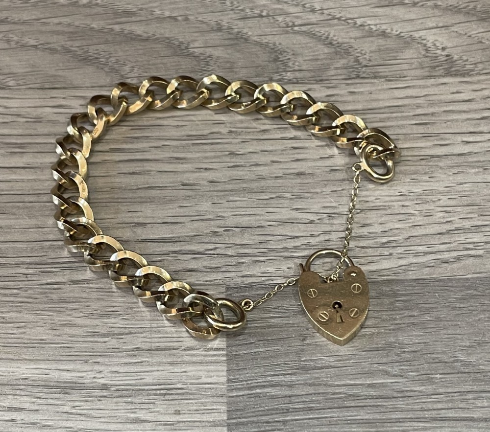 Quality 9ct Gold Curb Link Bracelet View II