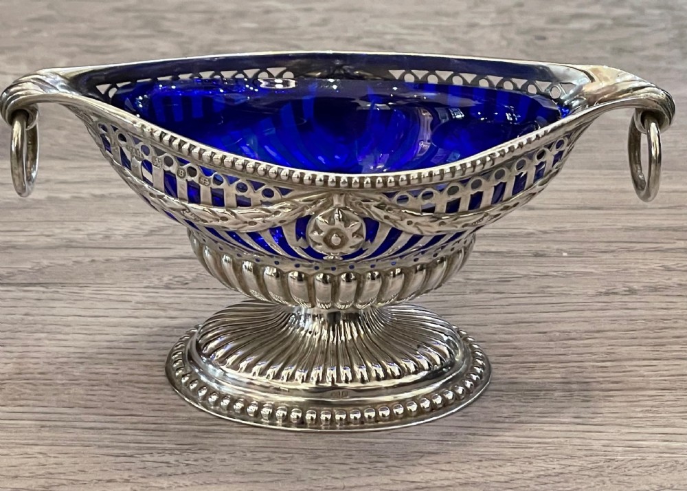 Quality Pair of Victorian Solid Silver Table Salts, 1892 View II