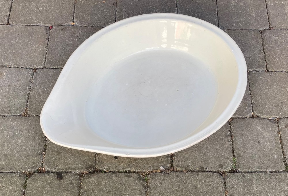 Large Early 20th Century Dairy Milk Cream Pan