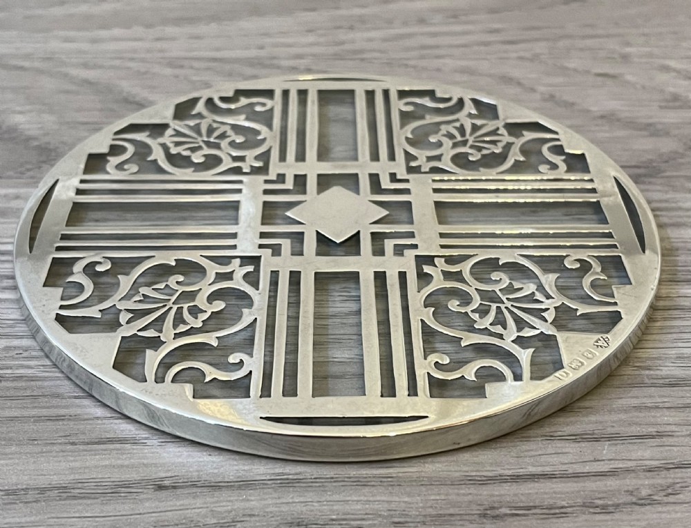 George VI Solid Silver & Glass Trivet Teapot stand  View IV