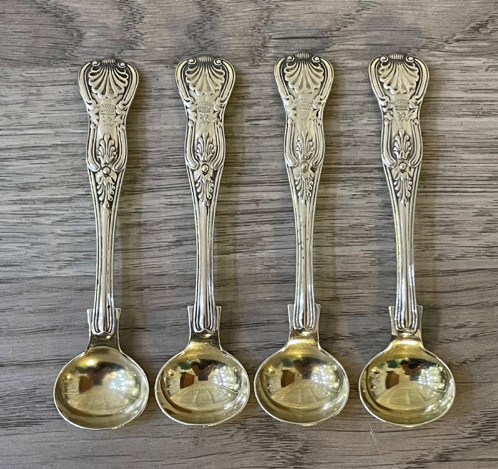 Set of Four Victorian Kings Patter Silver Salt Spoons by Elkington View II