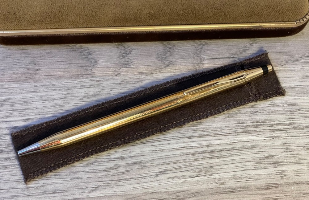 Cross 14 Carat Gold Pen in Original Case  View II