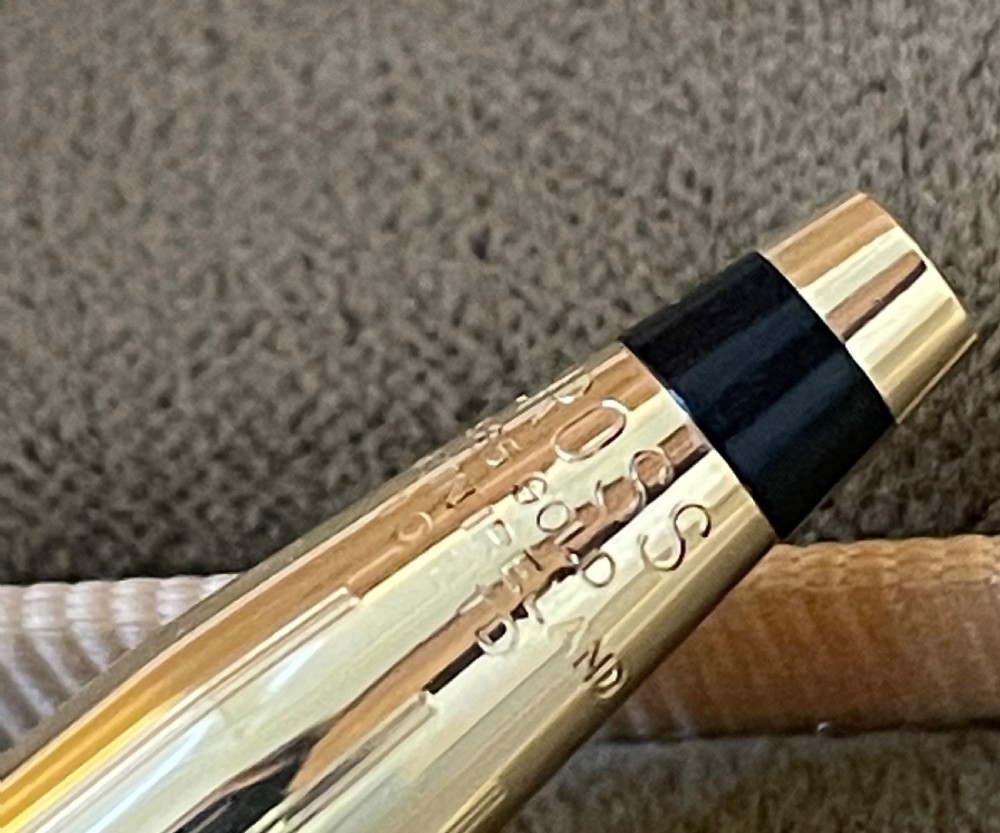 Cross 14 Carat Gold Pen in Original Case  View VI