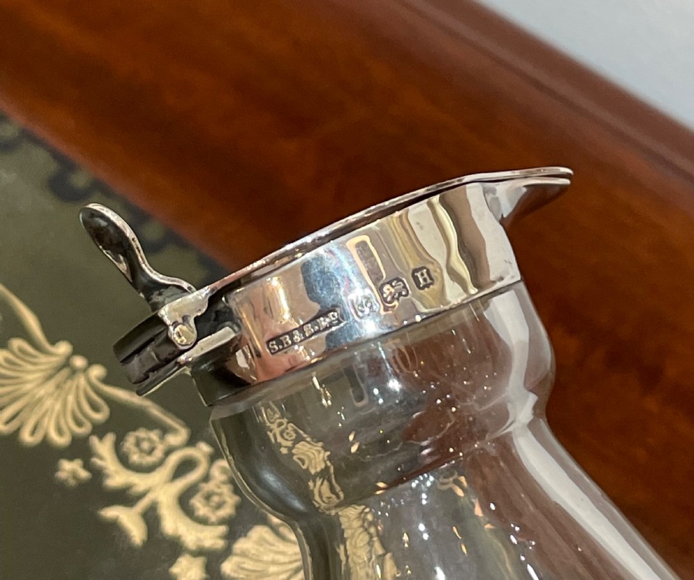 George V Silver Topped Whisky Noggin, Hallmarked Birmingham 1932 View IV