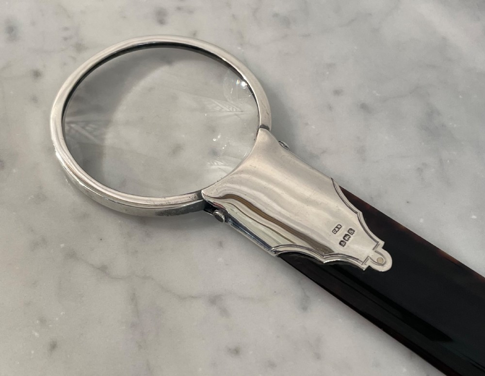 Good George V Solid Silver & Faux Tortoiseshell Magnifying Glass View III