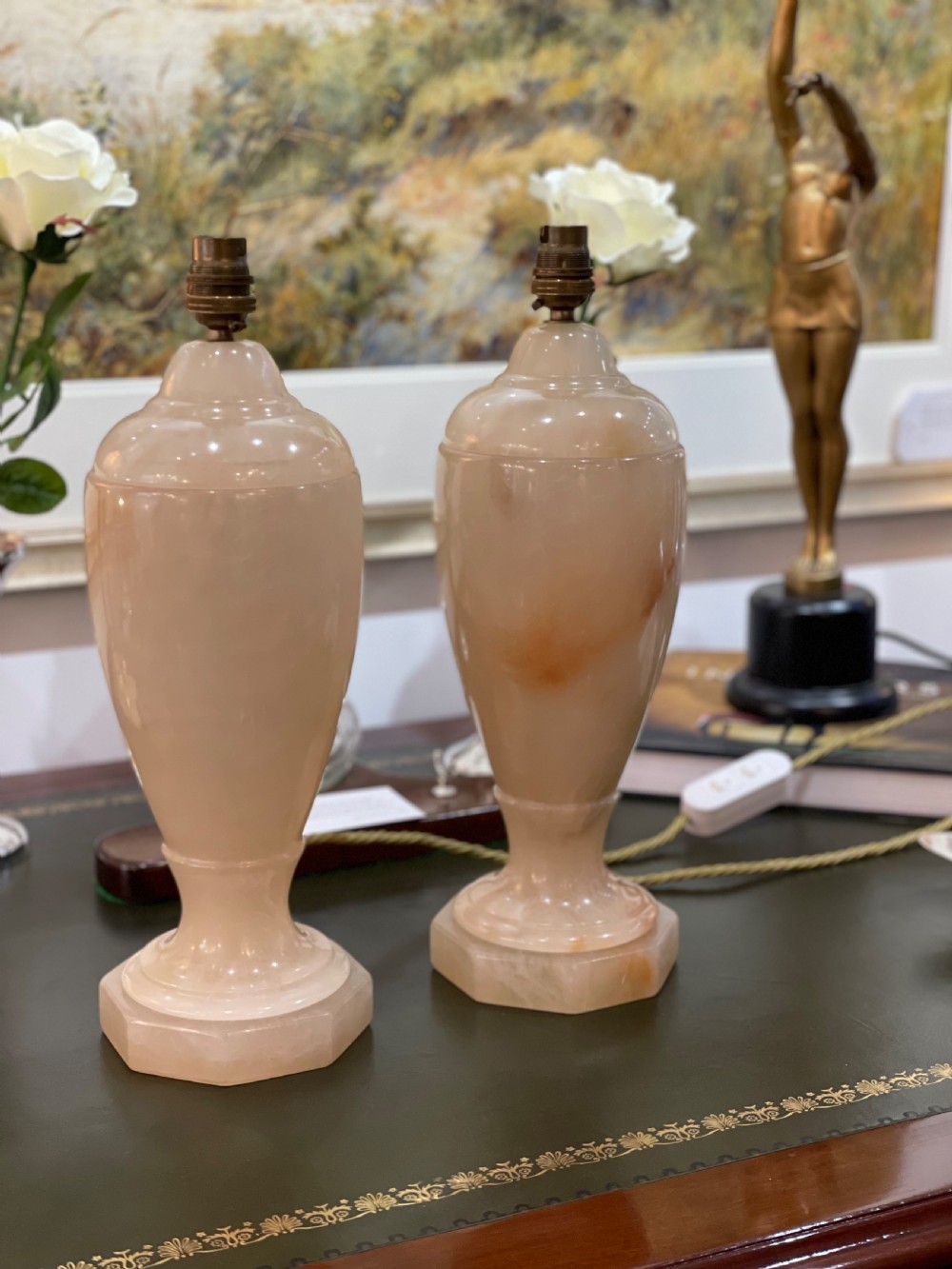 Superb Pair of Twin Bulb Polished Alabaster Table Lamps, Circa 1930 View IV