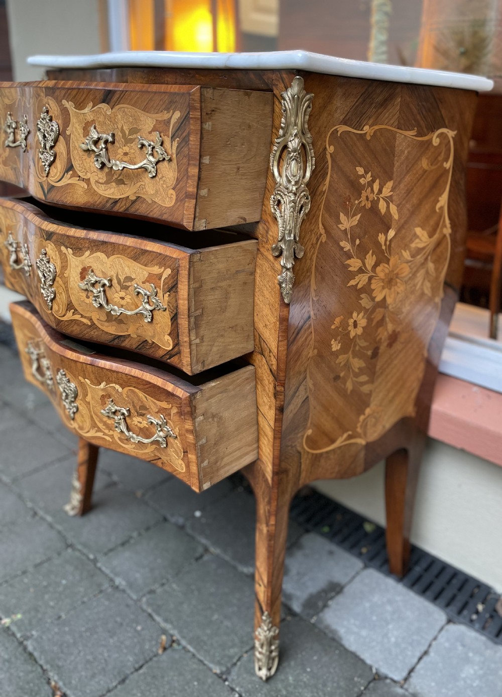 19th Century French Marquetry Chest Of Drawers Bombe Commode View VI