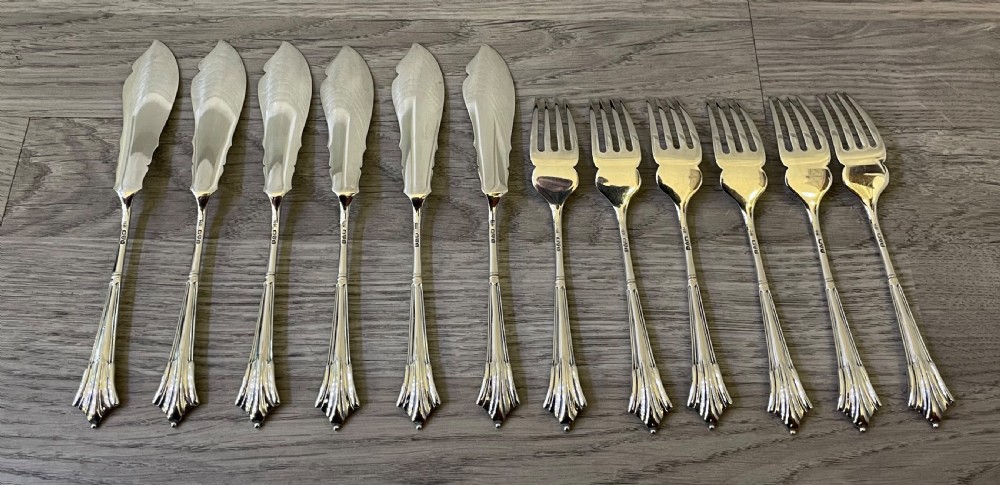 Set Solid Silver Fish Knives and Forks, Albany Pattern, Chester  View V