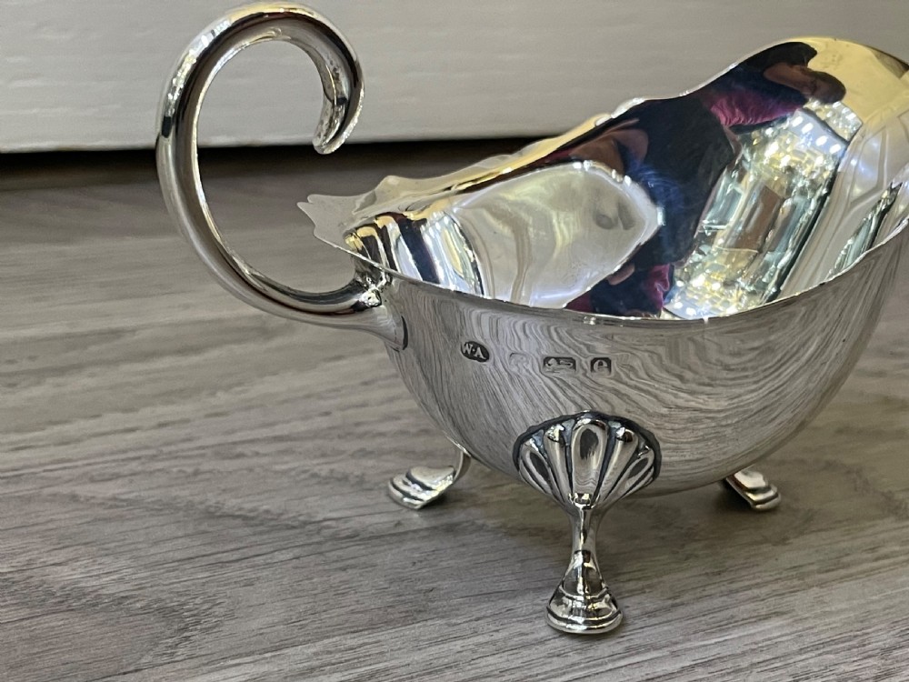 Edwardian Solid Silver Sauce Boat, 1904 View II