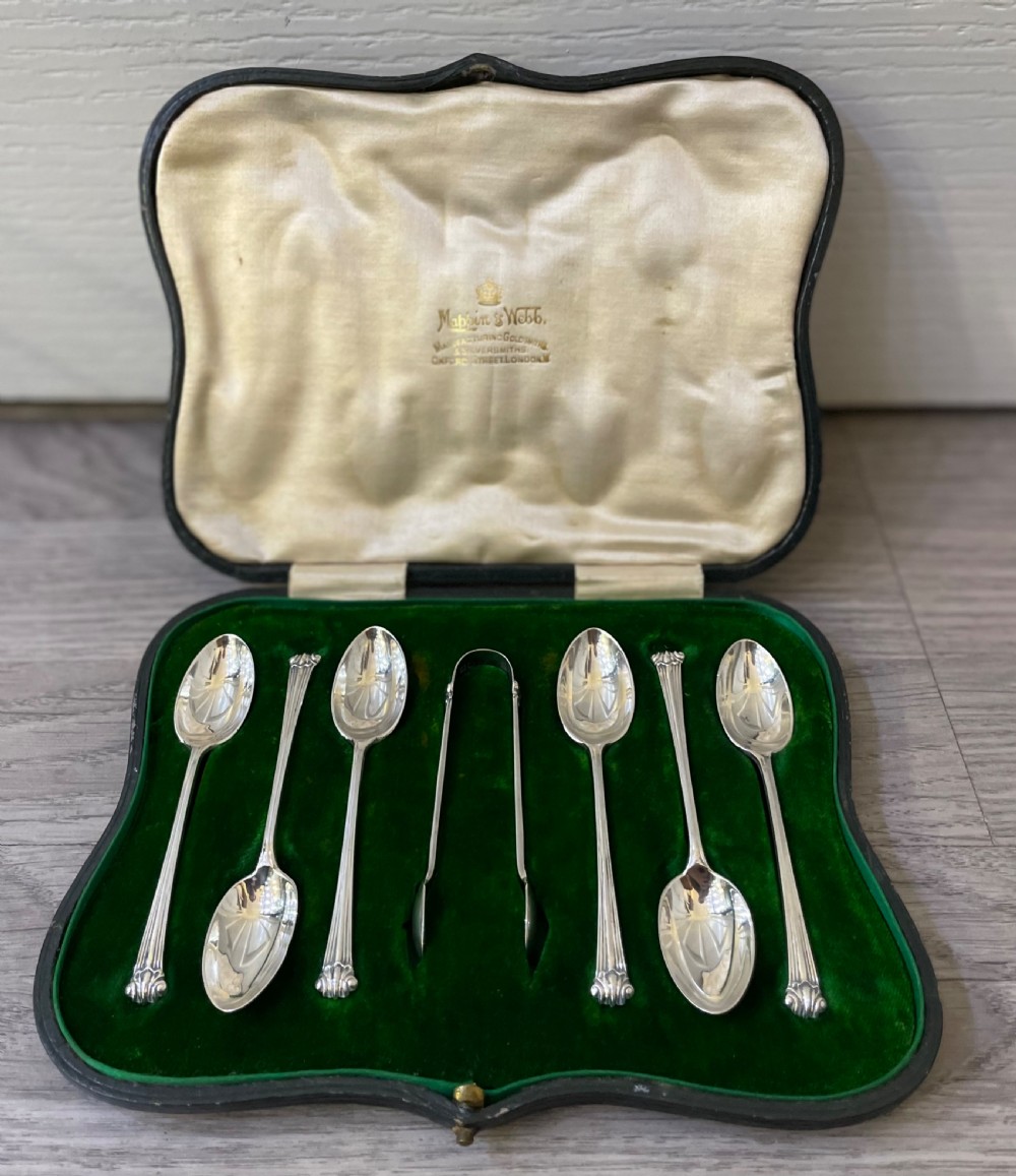 Edwardian Silver Teaspoon and Sugar Tongs in Fitted Case  