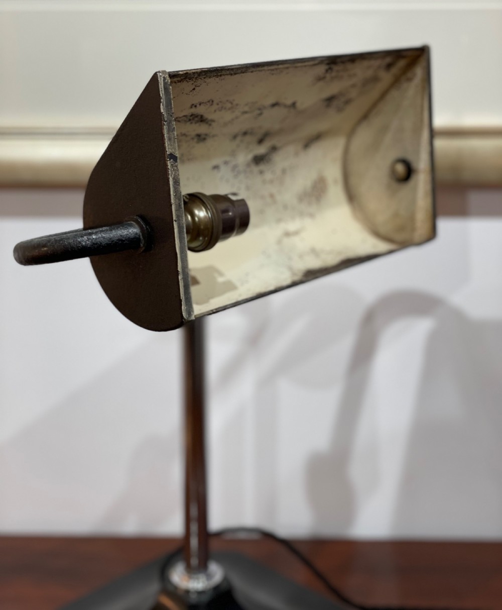 Bauhaus Bakelite & Chrome Bankers Lamp View VI