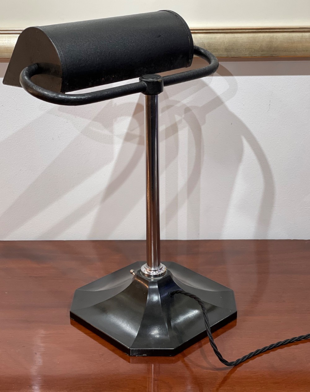 Bauhaus Bakelite & Chrome Bankers Lamp View VII
