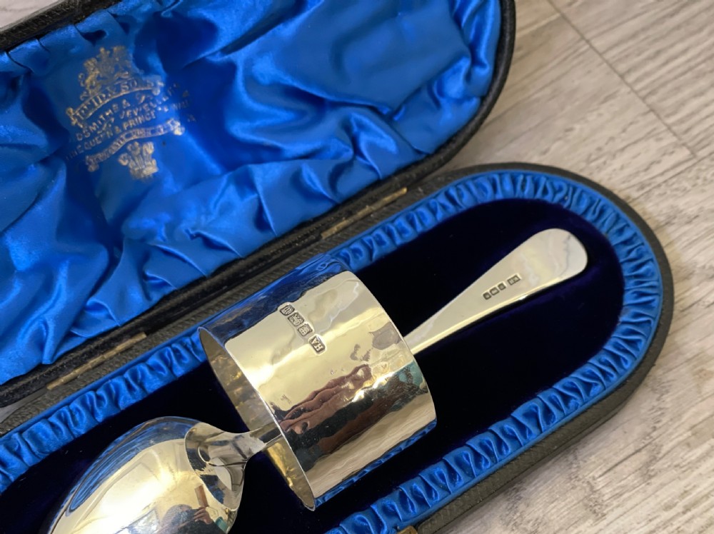 Quality George V Planished Solid Silver Christening Set View III