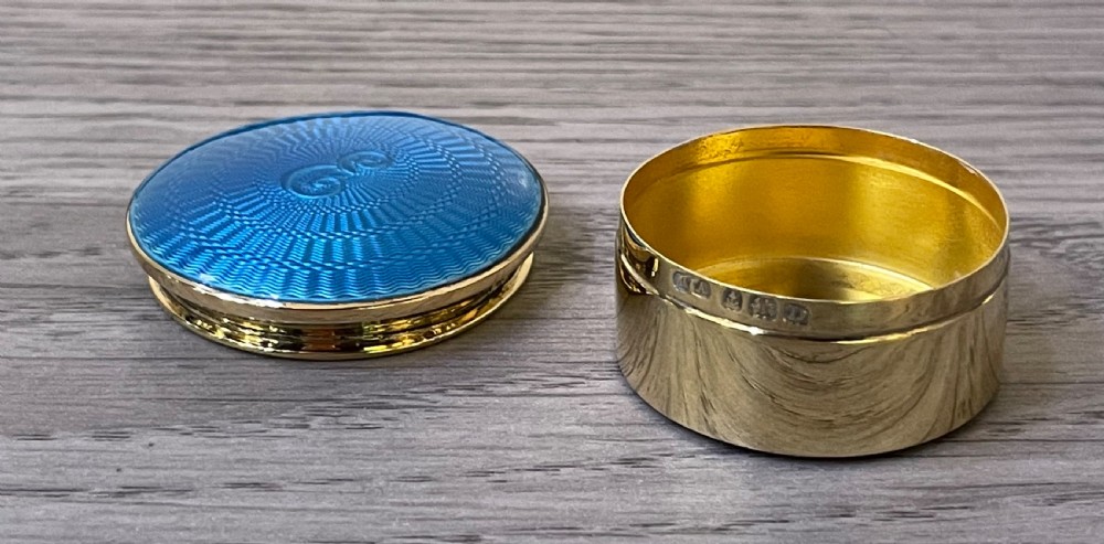 Super Quality George V Silver Gilt & Enamel Trinket Box Pot View V