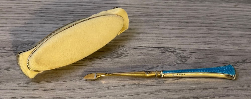 George V Silver Gilt and Enamel Nail Buffer & Tool Manicure Set View V