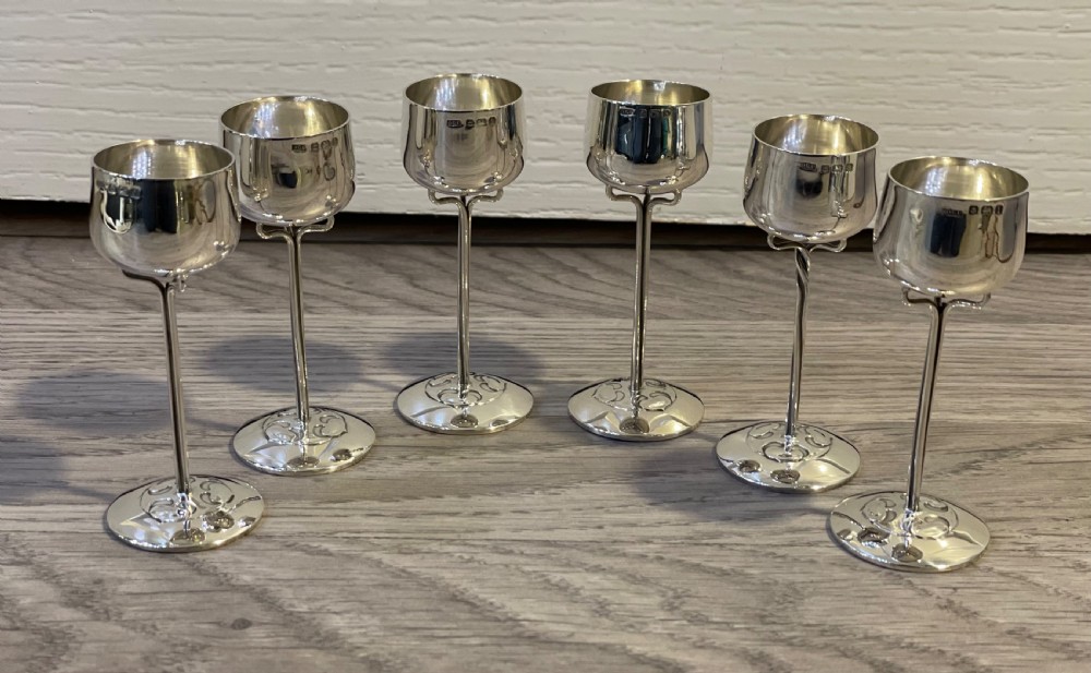 Art Nouveau Silver Whiskey Tot Shot Cups   View II