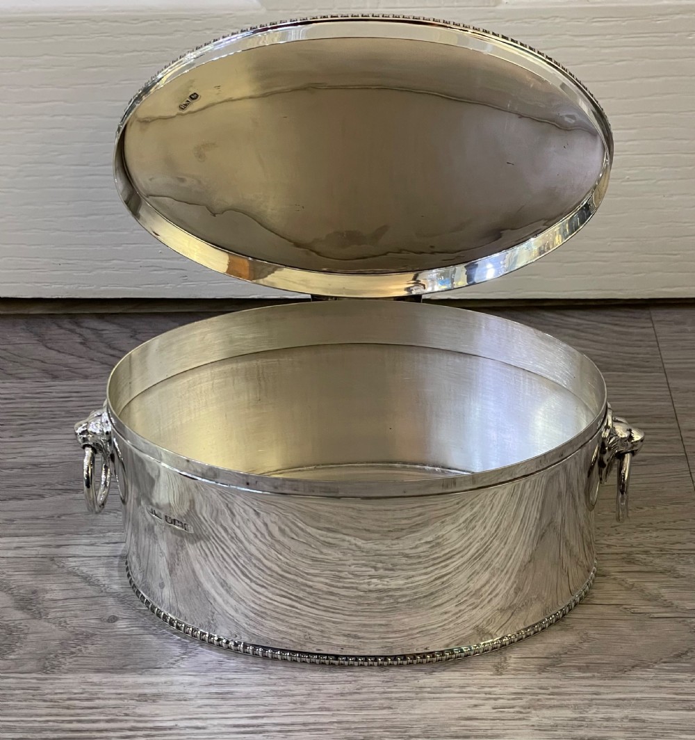 George V Solid Silver Biscuit Box, 1925 View V