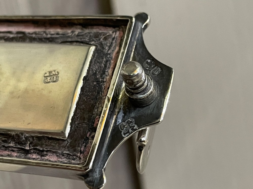 Rare Early Victorian Solid Silver Travelling Inkwell & Nib Box, 1862 View X