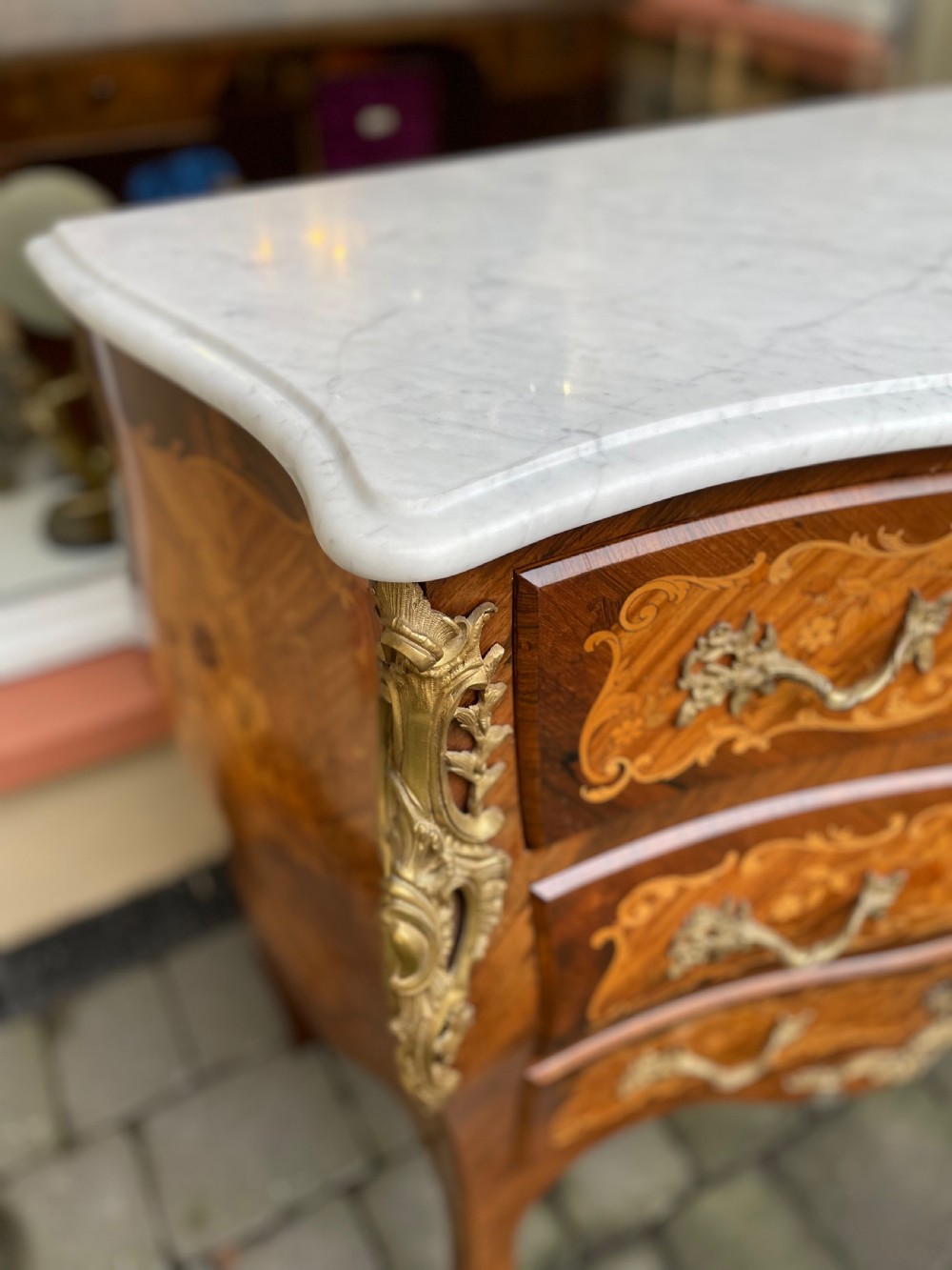 Large 19th Century French Marquetry Chest Of Drawers Bombe Commode View VIII