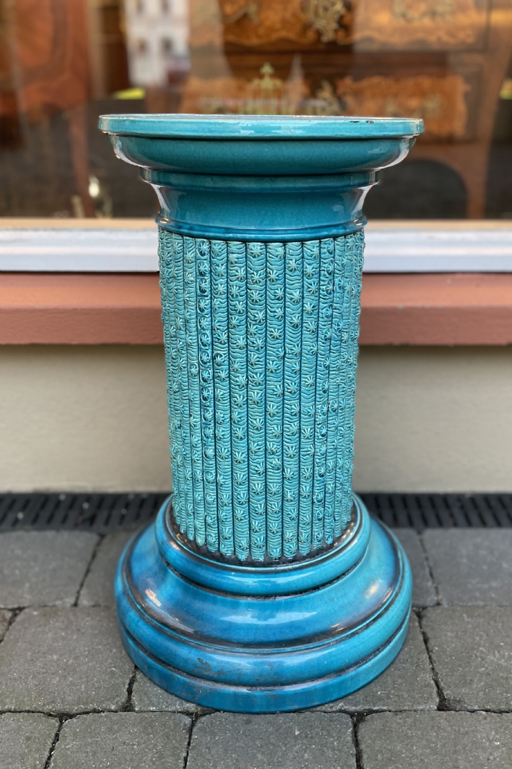 Burmantofts Jardiniere Stand