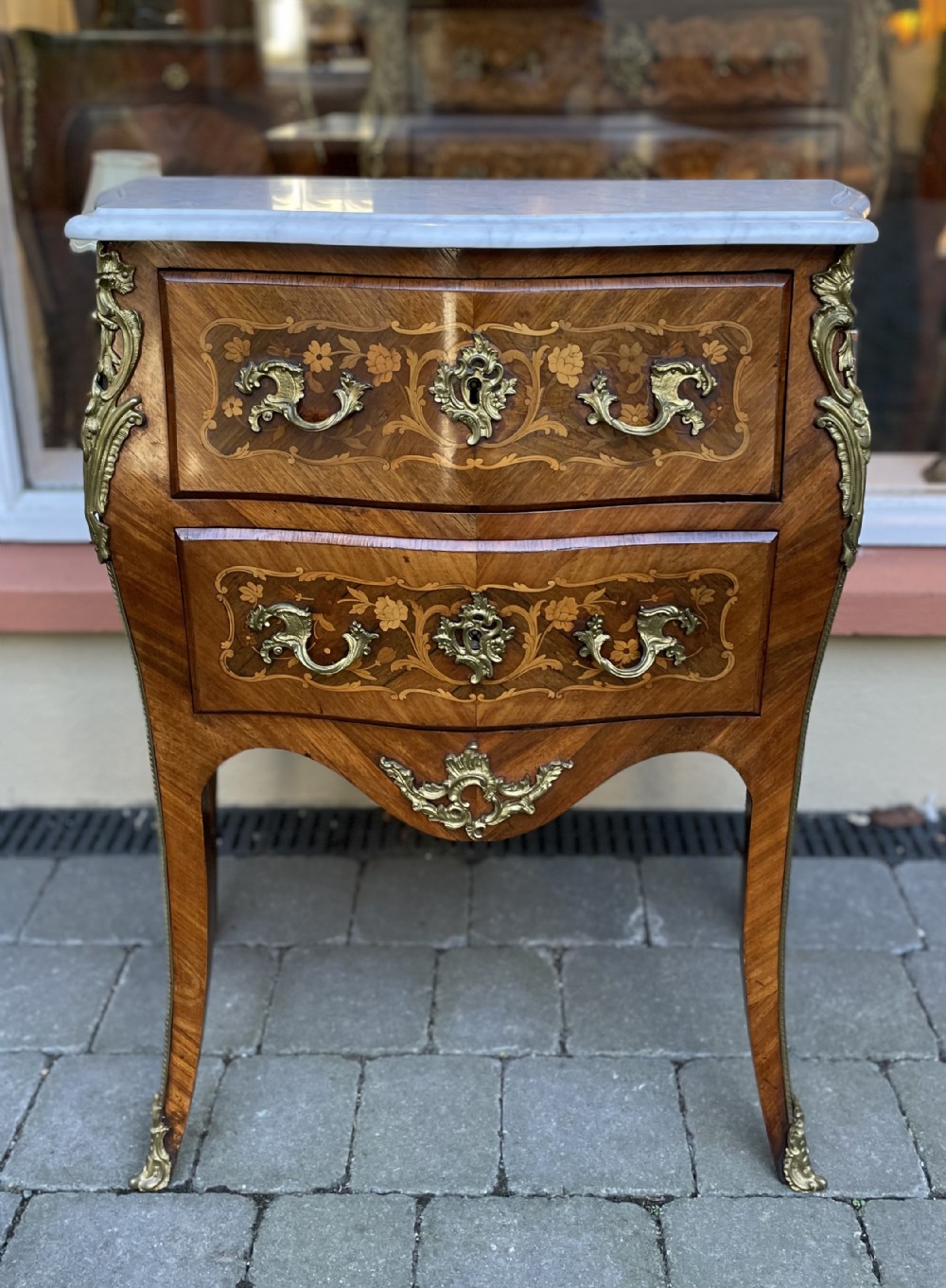 French Marquetry Chest Of Drawers Bombe Commode