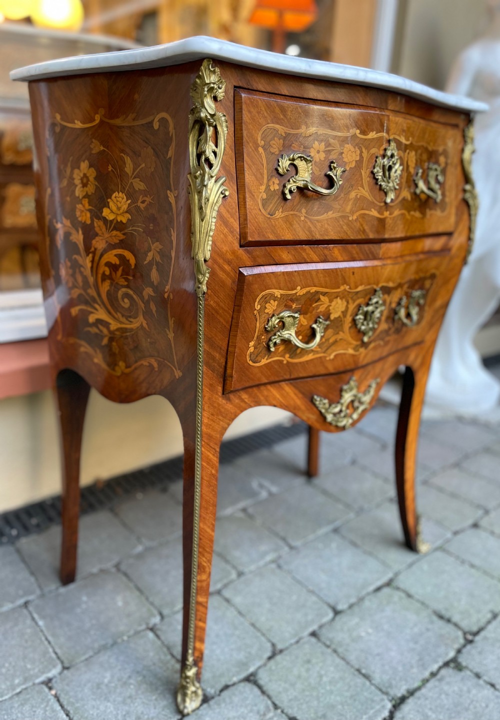 French Marquetry Chest Of Drawers Bombe Commode View V