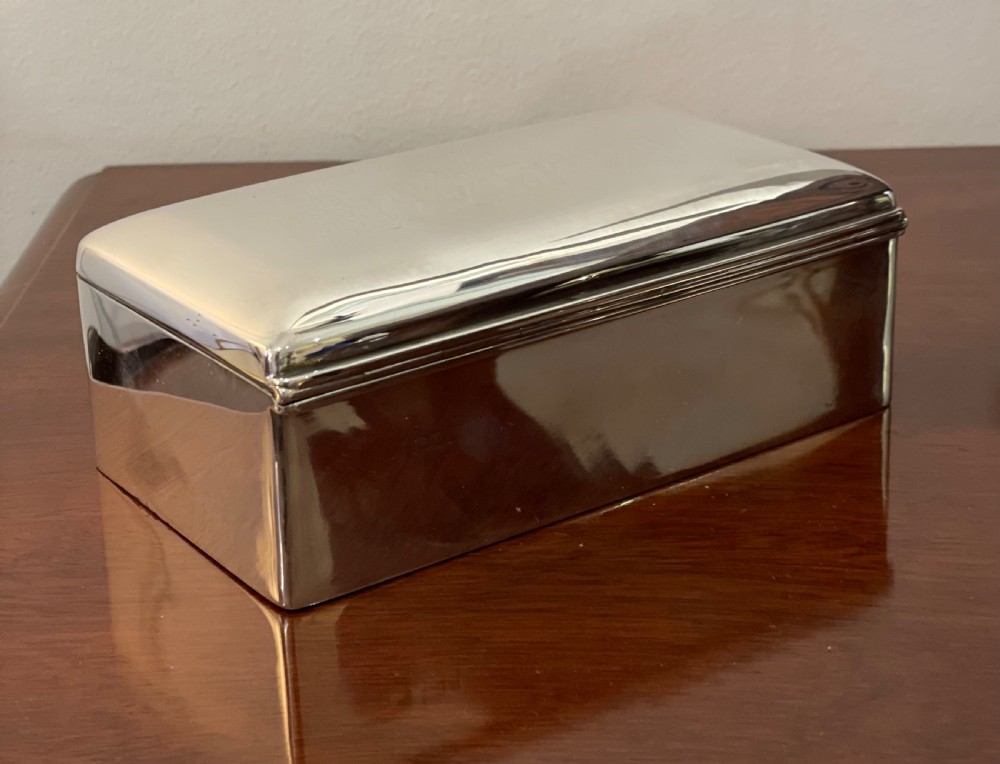 Late Victorian Silver Cigarette Box by Sampson Mordan View III