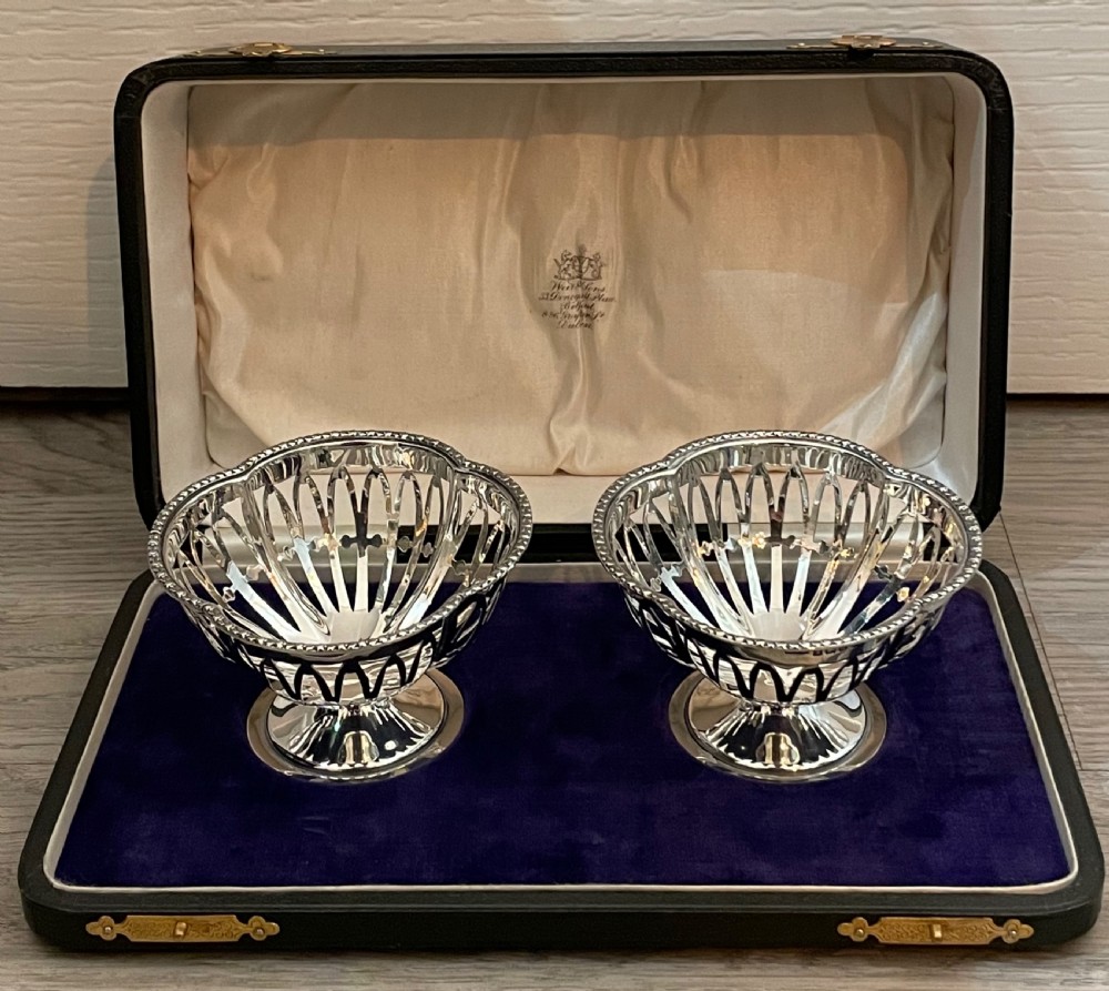 Beautiful Pair of George V Solid Silver Bon Bon Dishes 