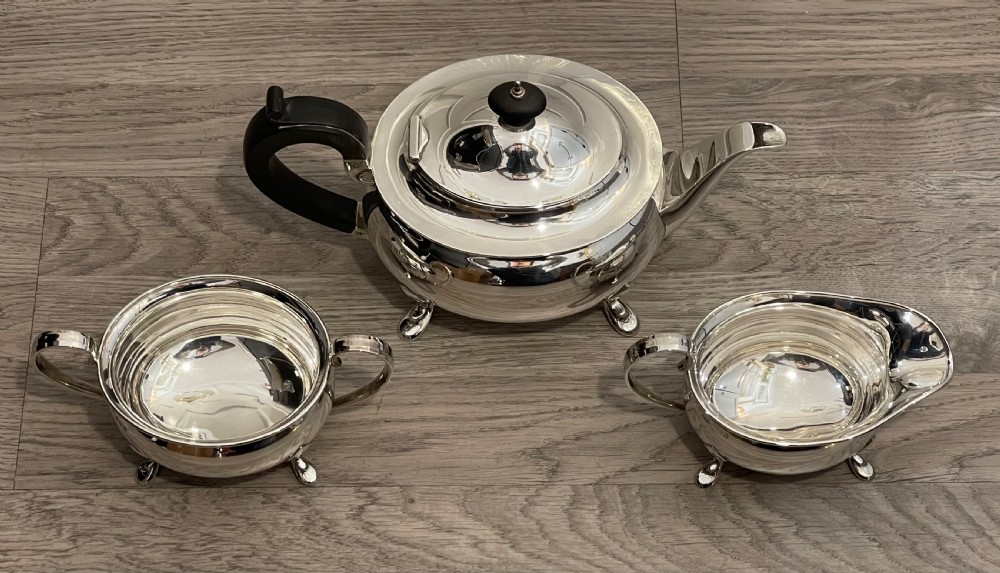 George V Solid Silver Three Piece Tea Set, 1925 View II
