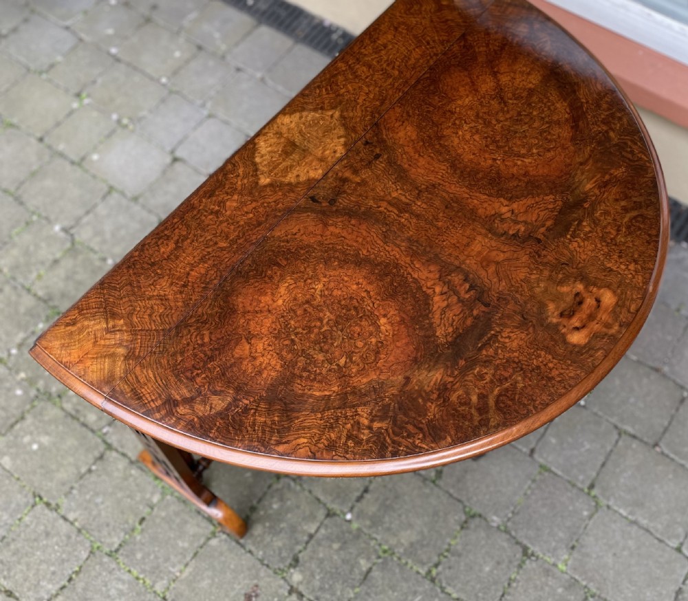 Superb Quality Victorian Burr Walnut Sutherland Table by John Taylor View IX