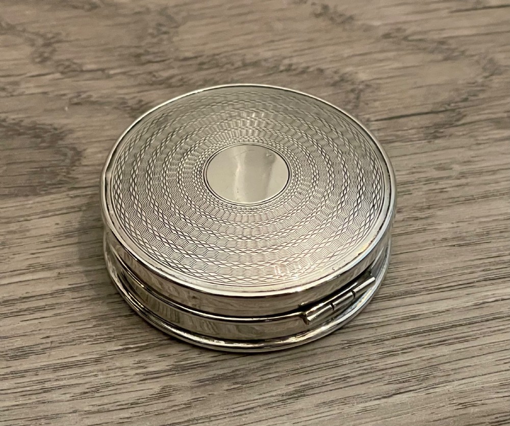 George V Solid Silver Compact, 1929 View VII