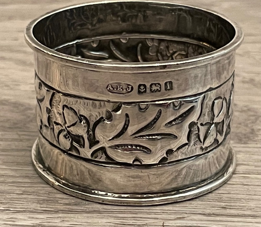 Arts & Crafts Solid Silver Napkin Ring by A E Jones View IV