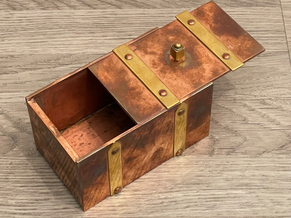 Very Heavy Arts & Crafts Solid Copper Box View IV