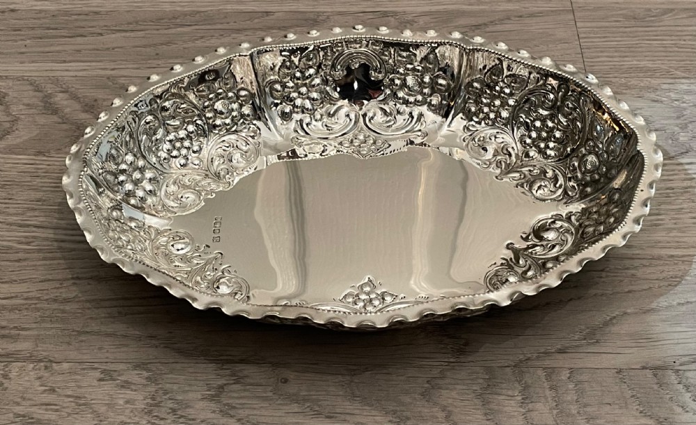 Large Victorian Solid Silver Fruit Bowl, 1898