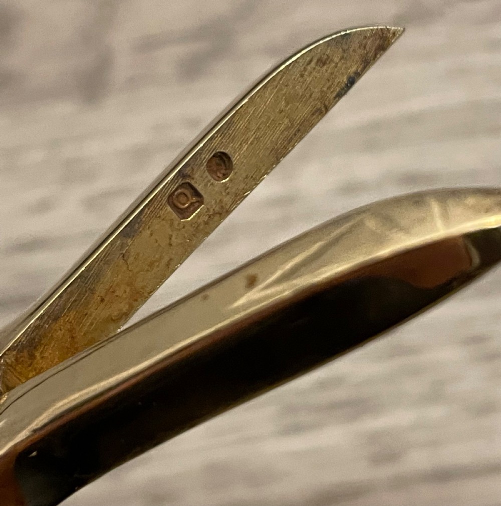 Stunning Pair of Victorian Silver Gilt Grape Scissors, 1883 View VIII