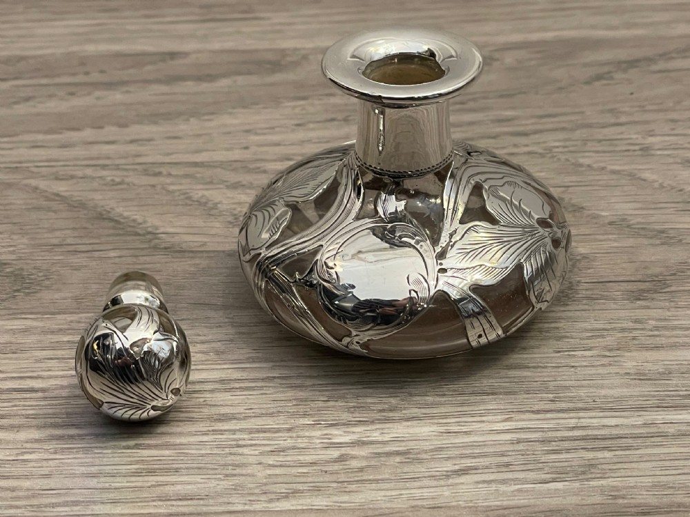 American Silver Overlaid Scent Bottle. C1900 View III