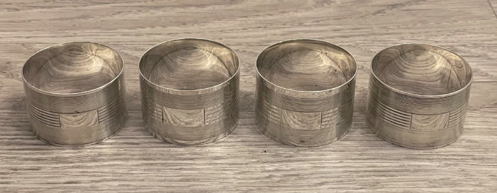 Set of Four Art Deco Solid Silver Napkin Rings View V