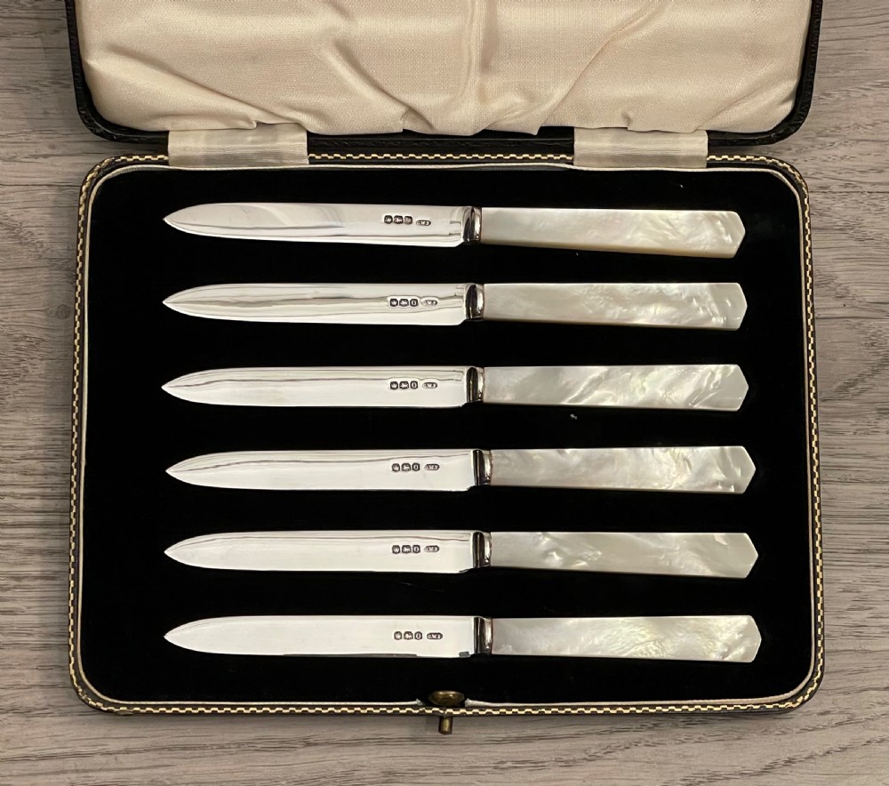 Good Set of Six George V Silver & Mother of Pearl Knives View V