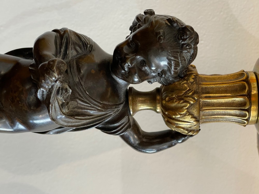Good Pair of Early 20th Century Bronze Putti Table Lamps View VII