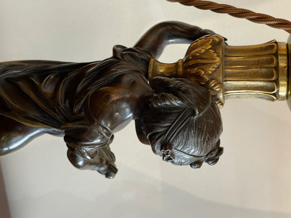 Good Pair of Early 20th Century Bronze Putti Table Lamps View IX