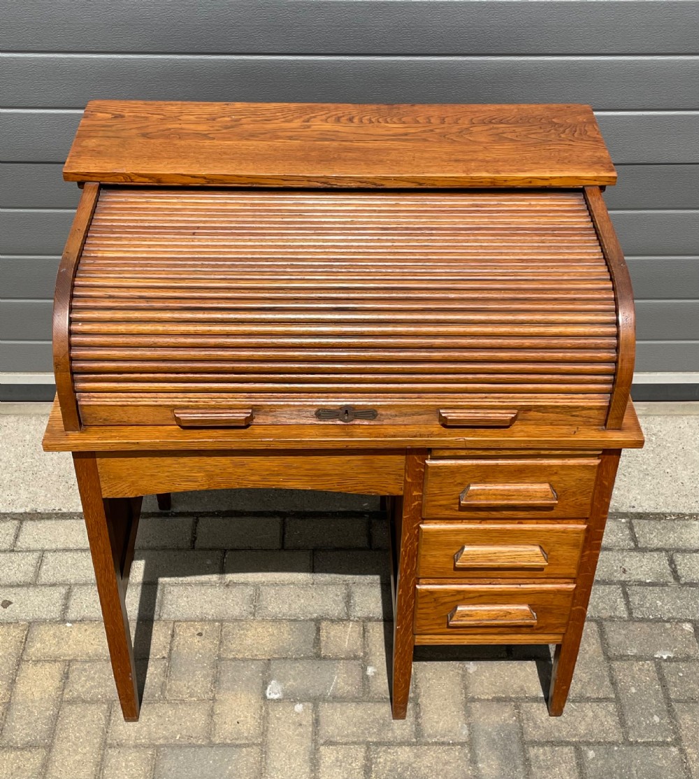 Good Golden Oak Tambour Roll Top Desk View II