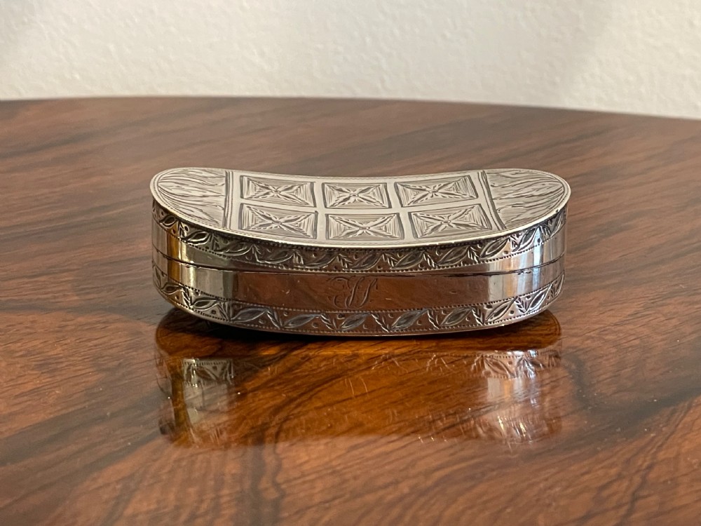 George III Curved Silver Snuff Box by Samuel Pemberton, 1800 View XI