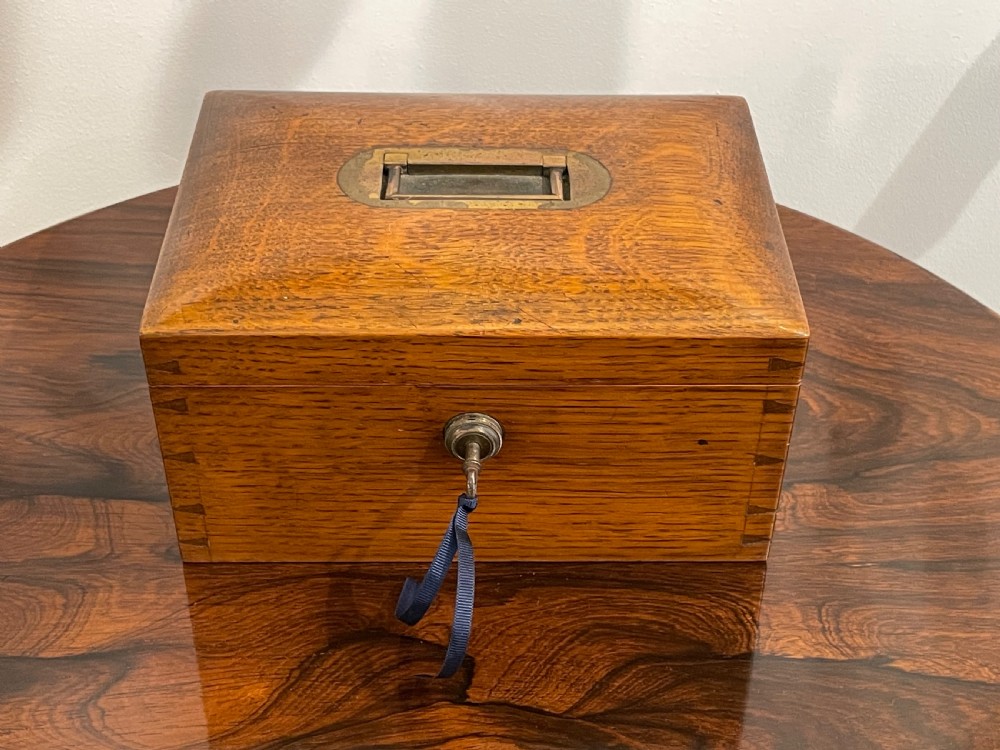 Victorian Golden Oak Jewellery Box by Carlisle & Watts, Edinburgh  View VI