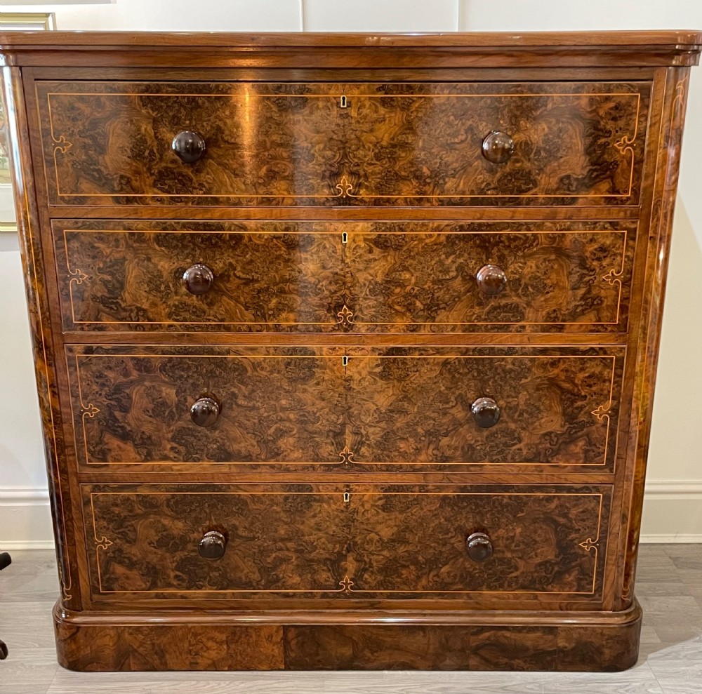 Victorian Burr Walnut Chest of Drawers by Wylie & Lochead, Glasgow View II