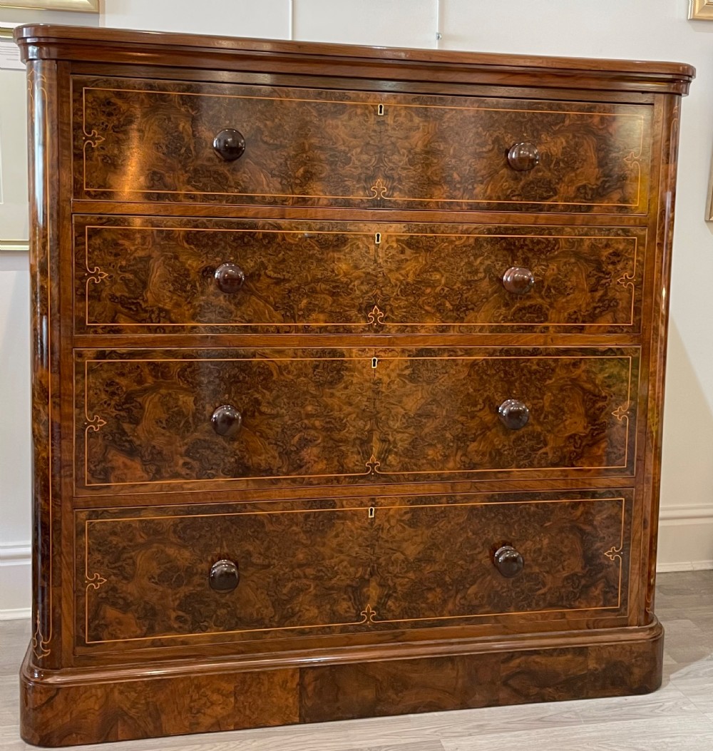 Victorian Burr Walnut Chest of Drawers by Wylie & Lochead, Glasgow View III